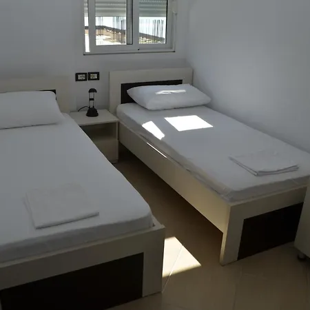 Appartement Gert Saranda